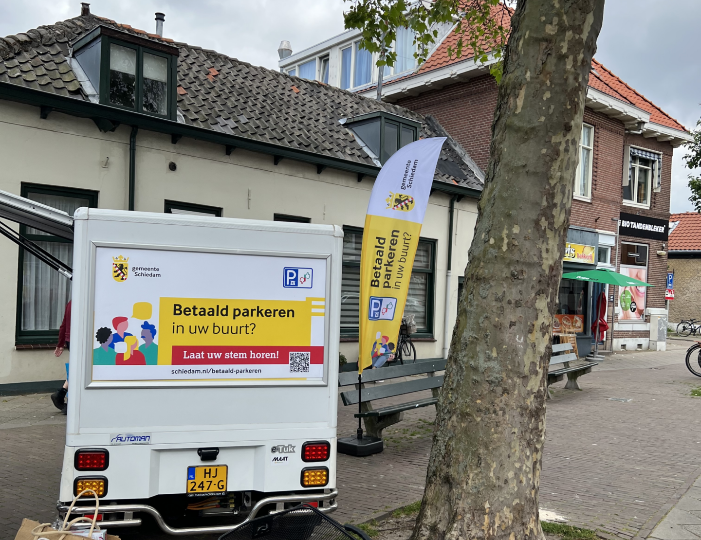 Foto 2 bij kleine artikel - hulptroepen nodig